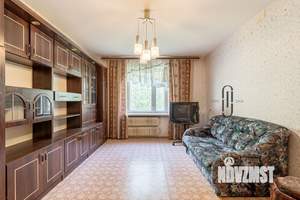2-к квартира, вторичка, 56м2, 1/10 этаж