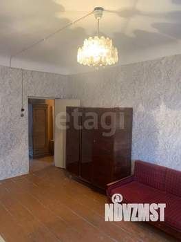 2-к квартира, вторичка, 52м2, 1/4 этаж