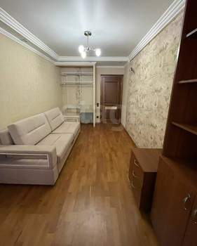 3-к квартира, вторичка, 100м2, 1/9 этаж