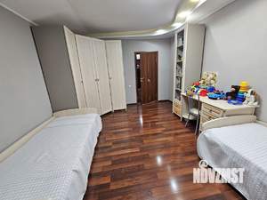 3-к квартира, вторичка, 98м2, 6/6 этаж