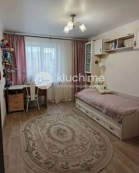 3-к квартира, вторичка, 80м2, 8/9 этаж