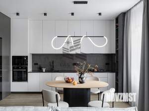 3-к квартира, вторичка, 107м2, 3/6 этаж