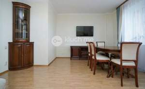 4-к квартира, вторичка, 121м2, 5/10 этаж