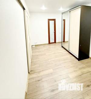 2-к квартира, вторичка, 73м2, 14/17 этаж