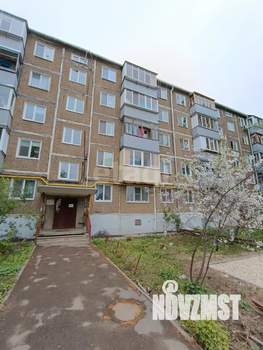 2-к квартира, вторичка, 46м2, 1/5 этаж