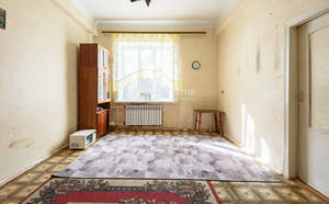 3-к квартира, вторичка, 80м2, 2/4 этаж