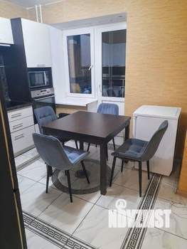 2-к квартира, вторичка, 54м2, 12/18 этаж
