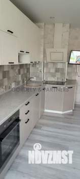 3-к квартира, вторичка, 77м2, 8/18 этаж