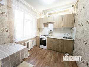 2-к квартира, вторичка, 43м2, 1/5 этаж