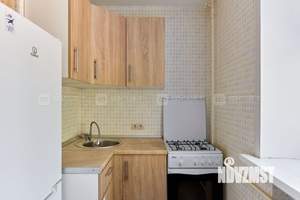 2-к квартира, вторичка, 32м2, 2/2 этаж