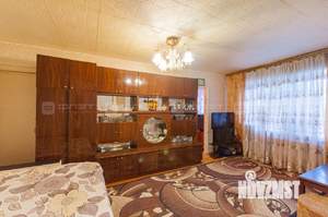 2-к квартира, вторичка, 42м2, 1/5 этаж