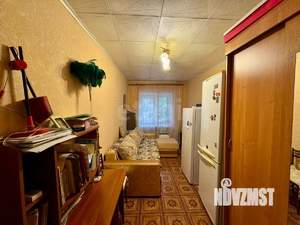 2-к квартира, вторичка, 42м2, 1/5 этаж