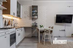 2-к квартира, вторичка, 70м2, 1/4 этаж