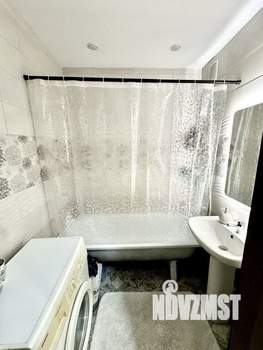 2-к квартира, вторичка, 62м2, 15/18 этаж