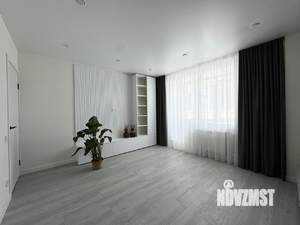 2-к квартира, вторичка, 55м2, 1/10 этаж