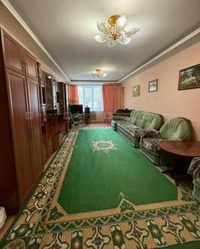 3-к квартира, вторичка, 112м2, 1/6 этаж