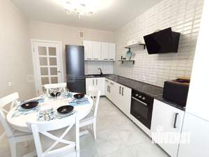 3-к квартира, вторичка, 87м2, 14/24 этаж