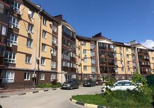 3-к квартира, вторичка, 95м2, 3/5 этаж