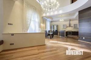 5-к квартира, вторичка, 317м2, 3/4 этаж