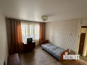 4-к квартира, вторичка, 60м2, 2/5 этаж