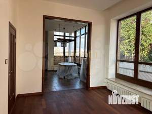 3-к квартира, вторичка, 195м2, 6/6 этаж