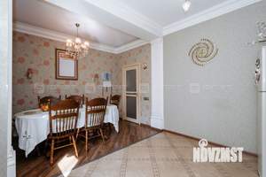 3-к квартира, вторичка, 114м2, 2/4 этаж