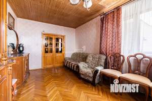 4-к квартира, вторичка, 104м2, 5/6 этаж