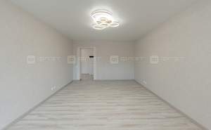 2-к квартира, вторичка, 80м2, 1/10 этаж