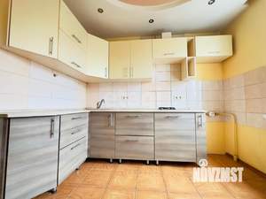 2-к квартира, вторичка, 50м2, 9/9 этаж