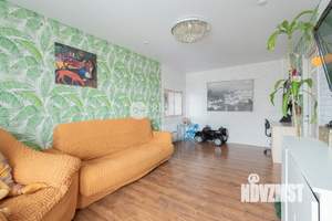 4-к квартира, вторичка, 93м2, 9/9 этаж