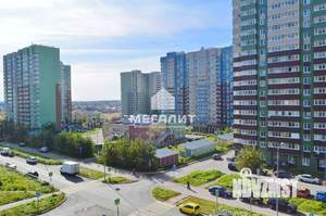 2-к квартира, вторичка, 65м2, 6/18 этаж