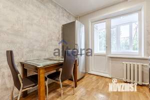 2-к квартира, вторичка, 53м2, 1/10 этаж