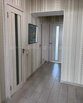 2-к квартира, вторичка, 55м2, 3/10 этаж