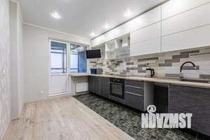 2-к квартира, вторичка, 68м2, 13/16 этаж