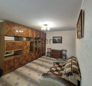 2-к квартира, вторичка, 54м2, 1/9 этаж