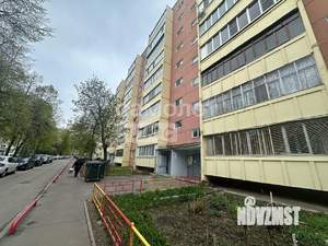 2-к квартира, вторичка, 54м2, 1/9 этаж