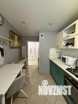 2-к квартира, вторичка, 54м2, 1/5 этаж