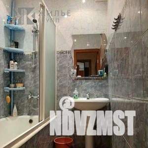 3-к квартира, вторичка, 72м2, 2/2 этаж