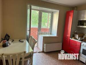 2-к квартира, вторичка, 53м2, 2/10 этаж