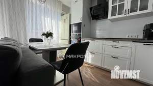 Студия квартира, вторичка, 32м2, 7/25 этаж