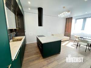 4-к квартира, вторичка, 107м2, 7/23 этаж