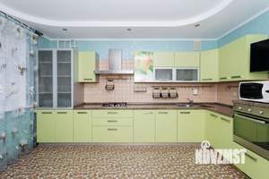 3-к квартира, вторичка, 132м2, 7/9 этаж