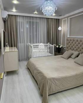 3-к квартира, вторичка, 98м2, 15/18 этаж