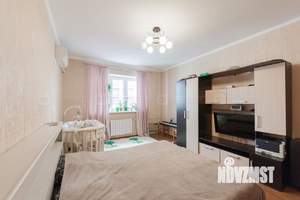 2-к квартира, вторичка, 65м2, 9/12 этаж