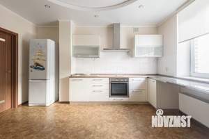 2-к квартира, вторичка, 66м2, 7/18 этаж