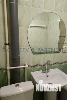 2-к квартира, вторичка, 49м2, 1/5 этаж