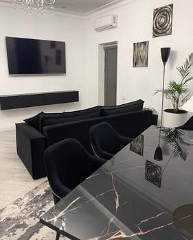 2-к квартира, вторичка, 70м2, 13/19 этаж