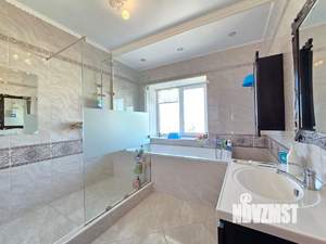 3-к квартира, вторичка, 143м2, 17/22 этаж
