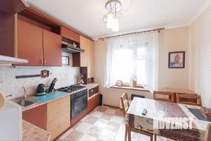 2-к квартира, вторичка, 51м2, 8/10 этаж