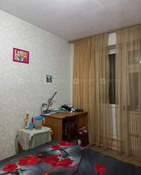 3-к квартира, вторичка, 63м2, 4/10 этаж